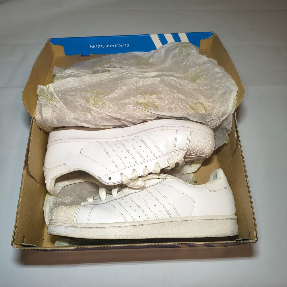 Adidas Superstar‎ Foundation White Leather Sneakers B27136 Mens Size 9 Low Top